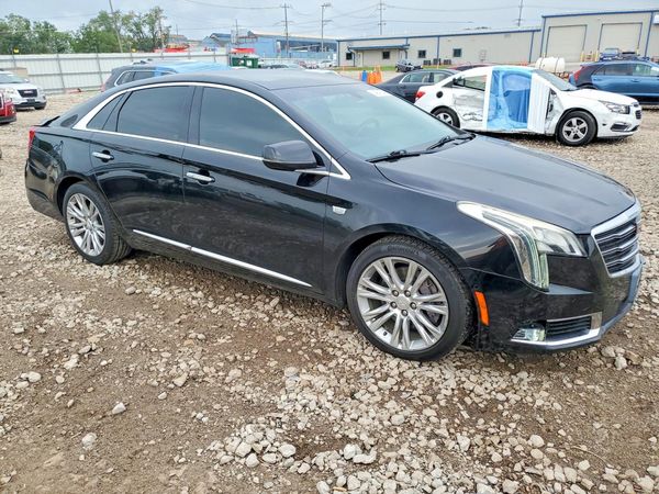 2018 CADILLAC XTS