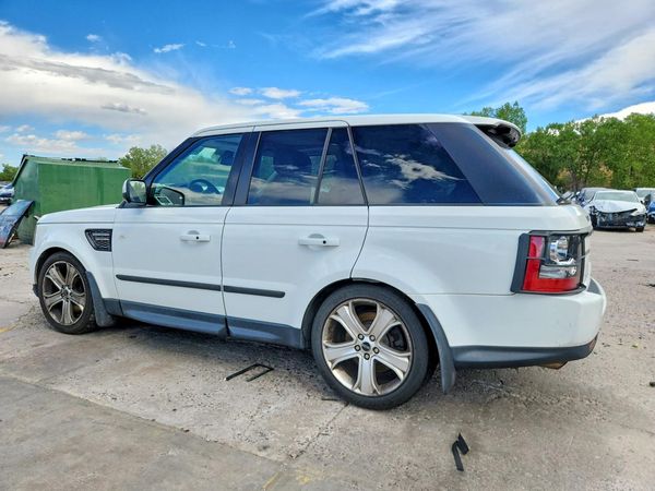 2012 LAND ROVER RANGEROVER HSE LUX — DSRA