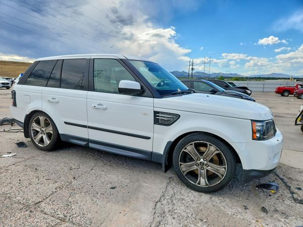2012 LAND ROVER RANGEROVER HSE LUX — Passenger 3/4