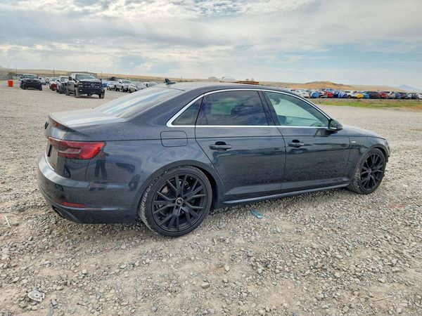 2017 AUDI A4 quattro Premium Plus