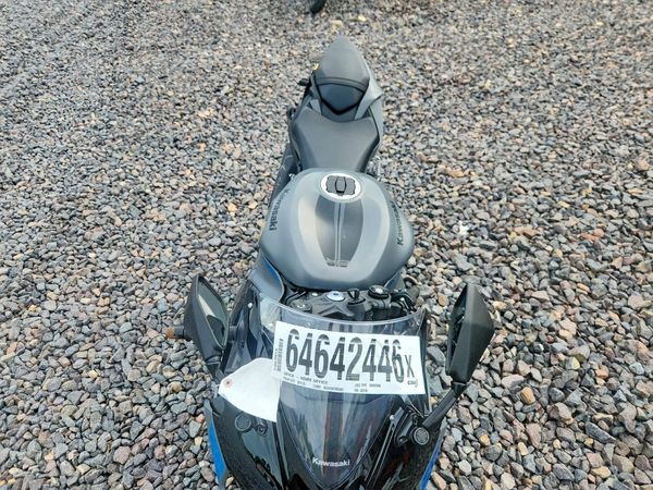 2025 KAWASAKI ZX636