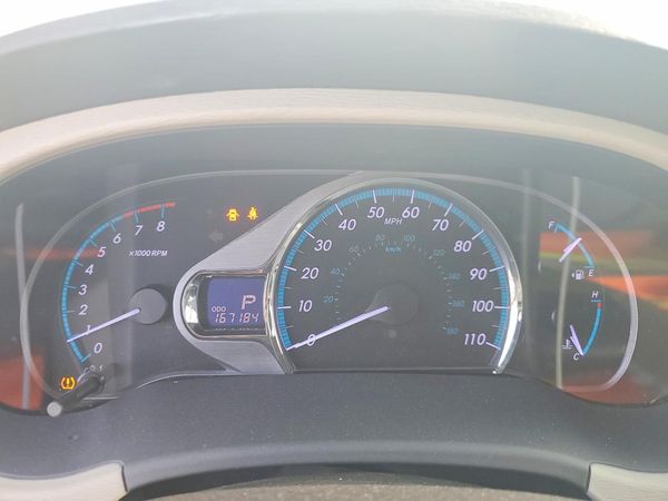 2014 TOYOTA SIENNA