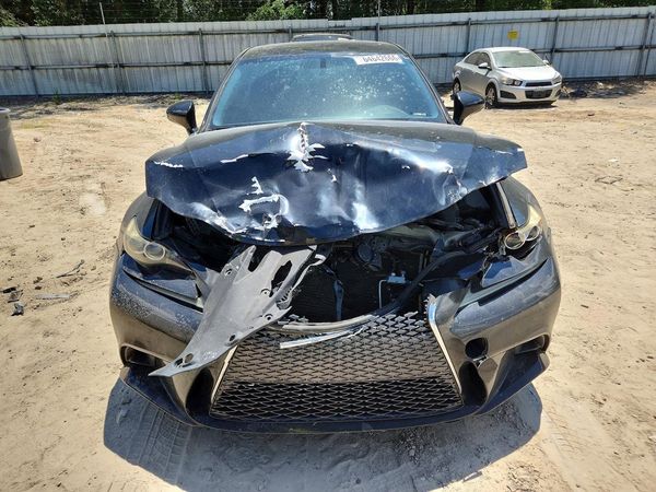2015 LEXUS IS