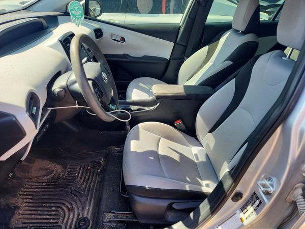 2020 TOYOTA PRIUS