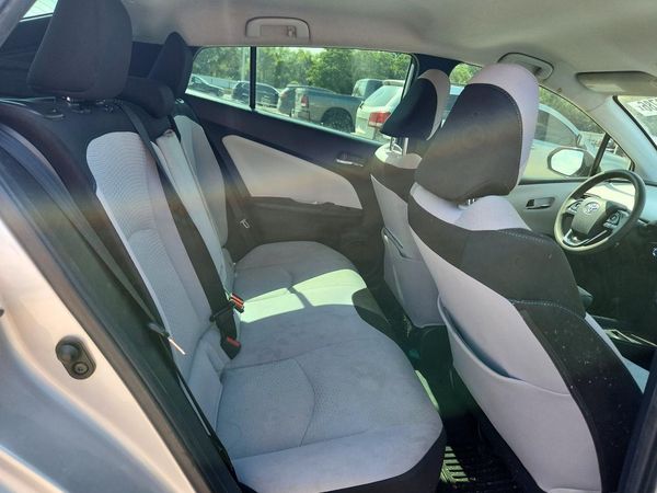 2020 TOYOTA PRIUS