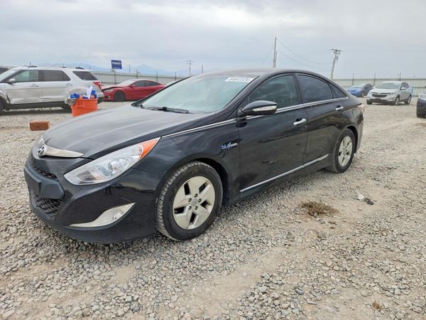 2012 HYUNDAI SONATA Middle level