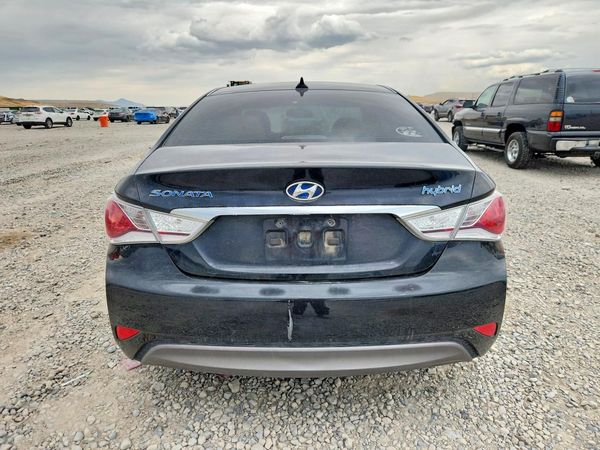 2012 HYUNDAI SONATA Middle level