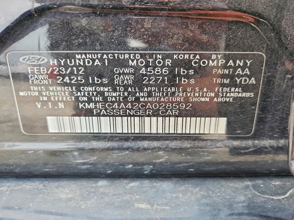 2012 HYUNDAI SONATA Middle level