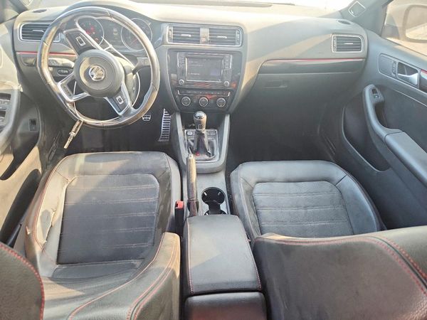 2017 VOLKSWAGEN JETTA GLI