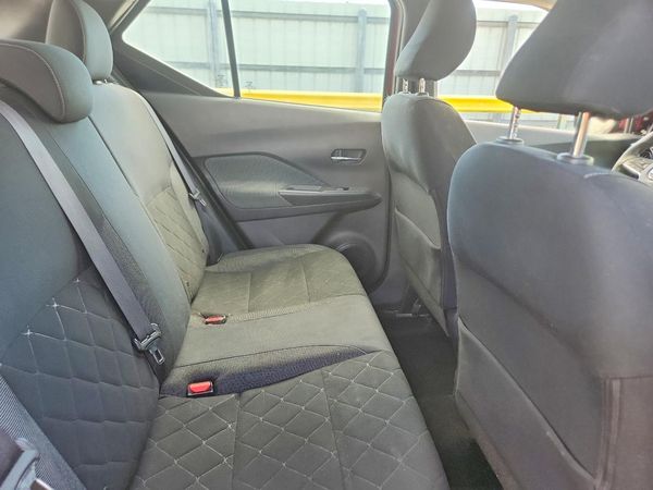 2018 NISSAN KICKS