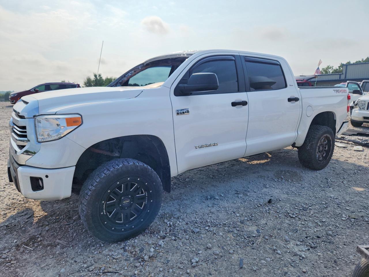 2017 TOYOTA TUNDRA SR5/TRD Pro