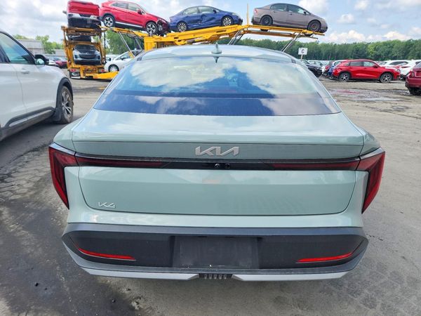 2026 KIA K4