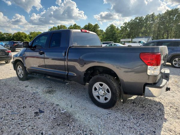 2013 TOYOTA TUNDRA SR5