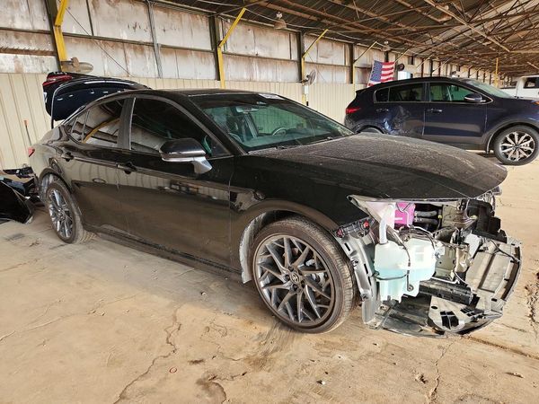 2026 TOYOTA CAMRY