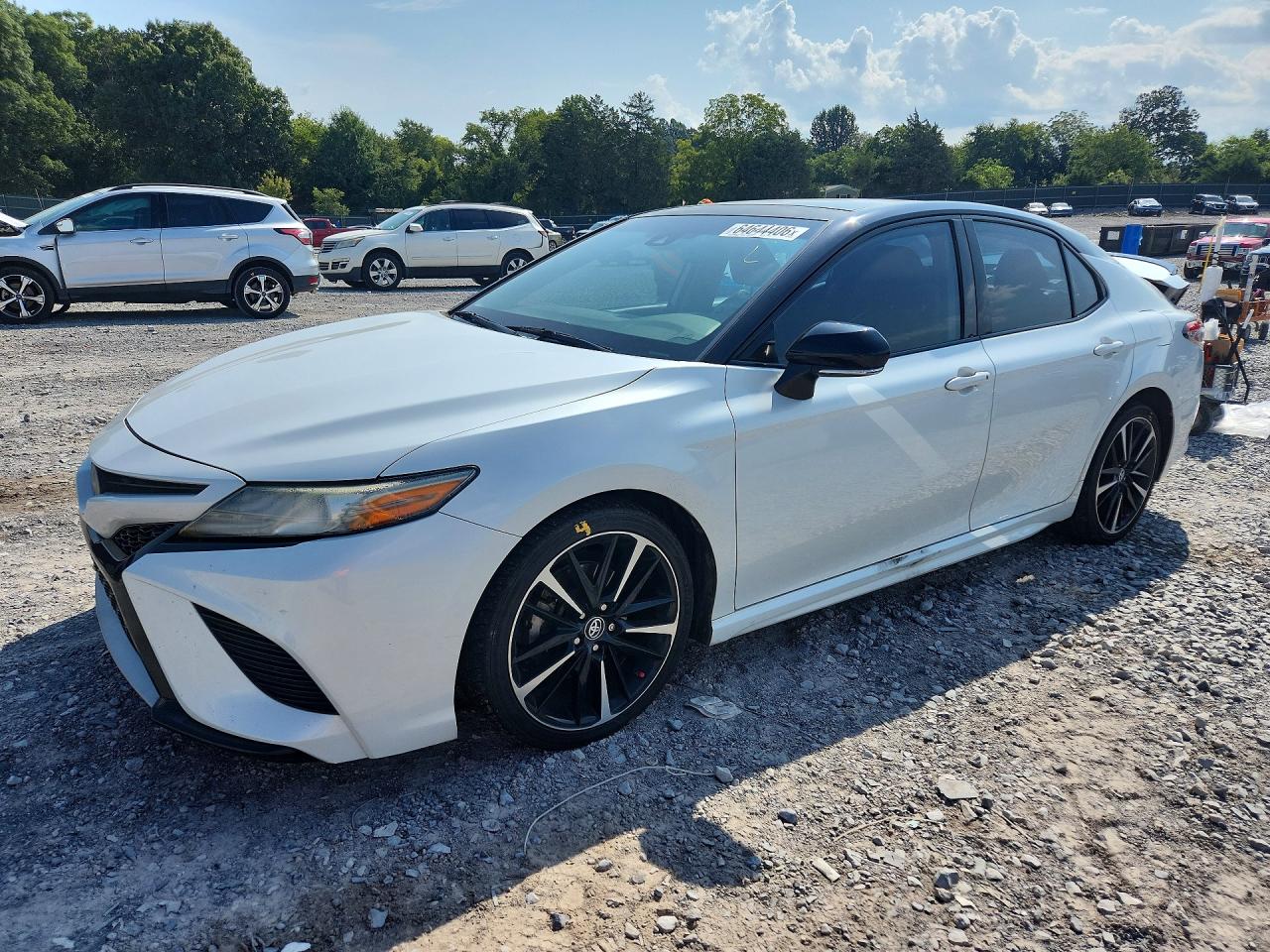 2019 TOYOTA CAMRY