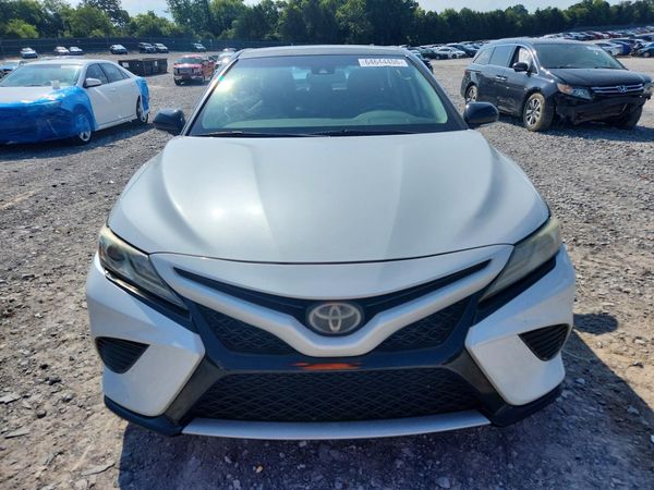 2019 TOYOTA CAMRY