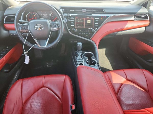 2019 TOYOTA CAMRY