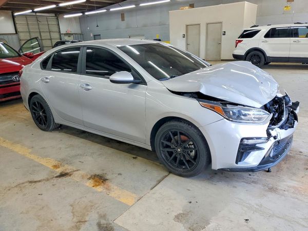 2021 KIA FORTE FE, LXS