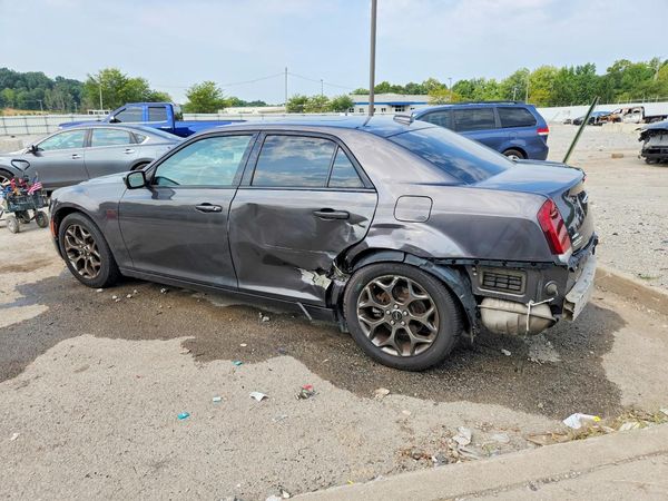2016 CHRYSLER 300