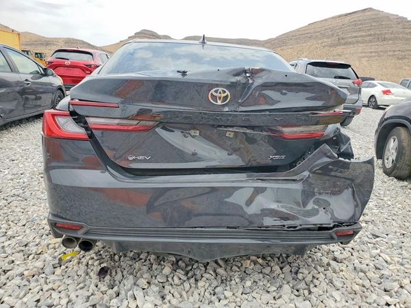 2026 TOYOTA CAMRY
