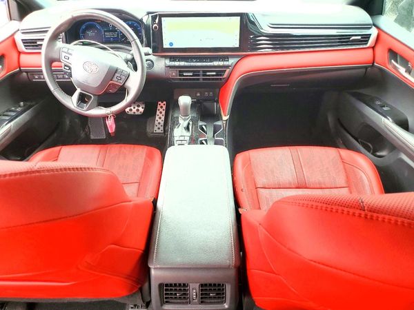 2026 TOYOTA CAMRY