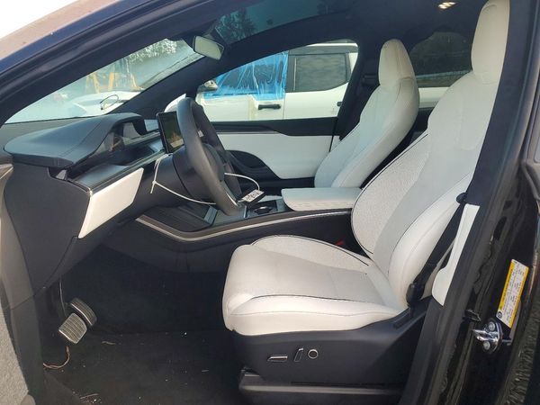 2023 TESLA MODEL X
