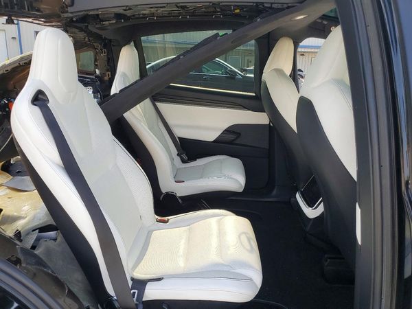 2023 TESLA MODEL X