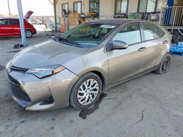 2018 TOYOTA COROLLA