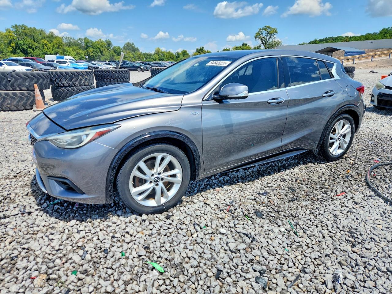 2017 INFINITI QX30