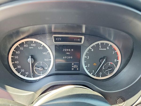 2017 INFINITI QX30