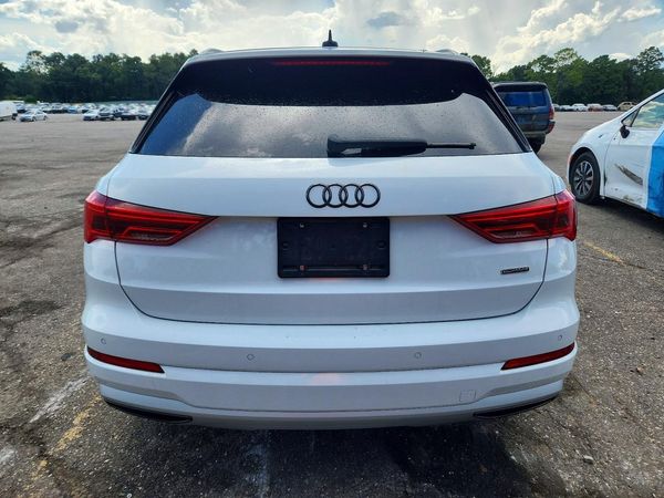 2020 AUDI Q3 quattro Premium Plus