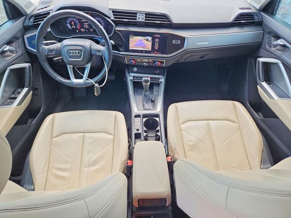 2020 AUDI Q3 quattro Premium Plus