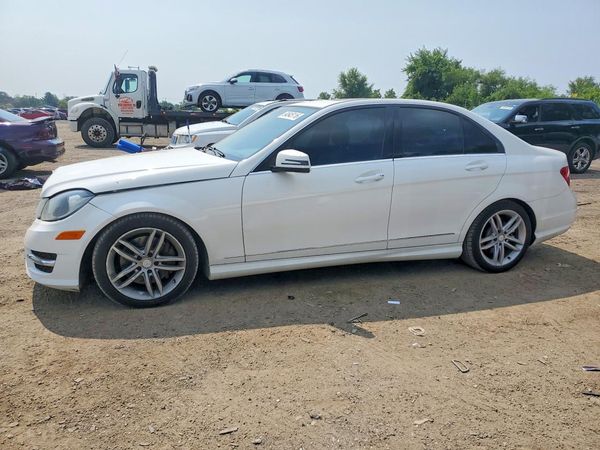 2014 MERCEDES-BENZ C C300 4 MATIC