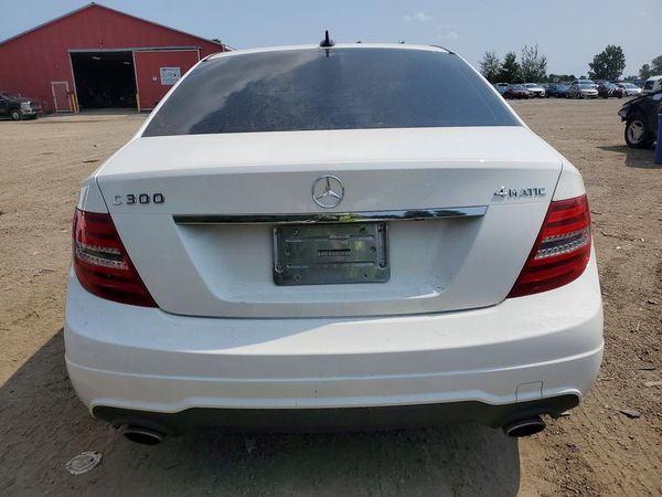 2014 MERCEDES-BENZ C C300 4 MATIC