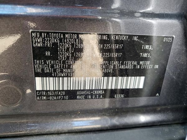 2025 TOYOTA RAV4 XLE