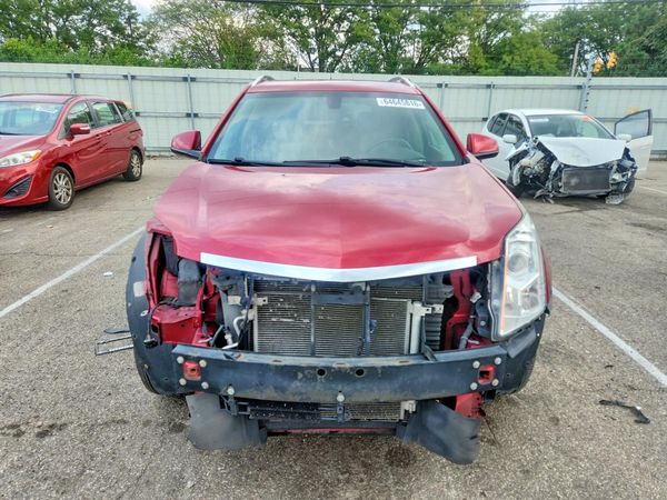 2013 CADILLAC SRX Luxury