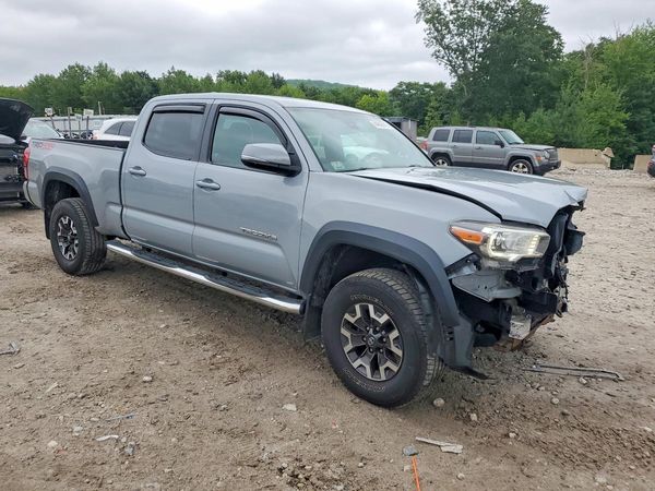 2018 TOYOTA TACOMA