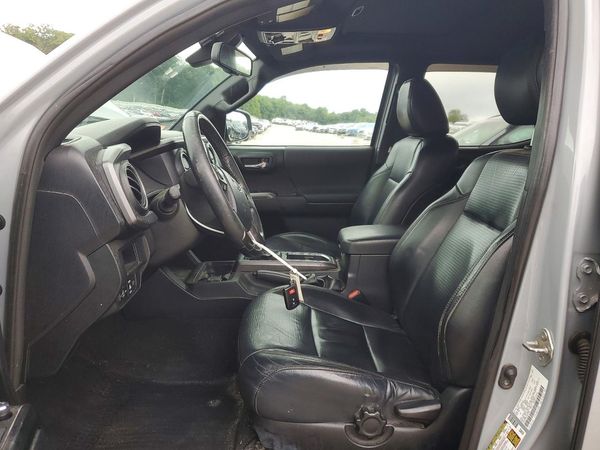 2018 TOYOTA TACOMA