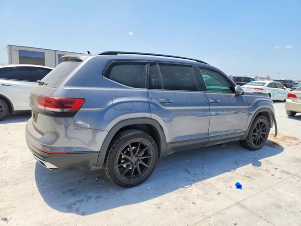 2022 VOLKSWAGEN ATLAS SE w/ Tech