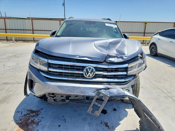 2022 VOLKSWAGEN ATLAS SE w/ Tech
