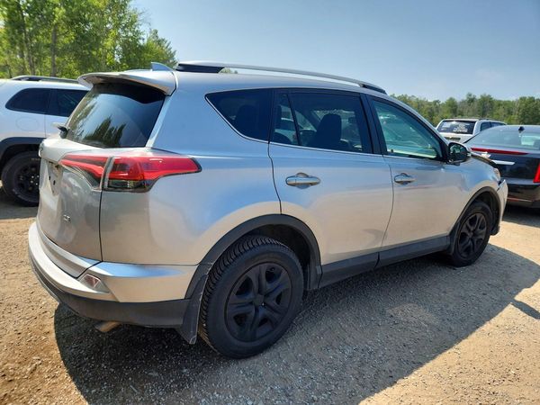 2016 TOYOTA RAV4 LE (X Grade)