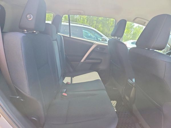 2016 TOYOTA RAV4 LE (X Grade)