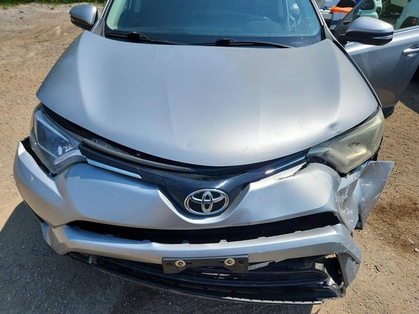 2016 TOYOTA RAV4 LE (X Grade)