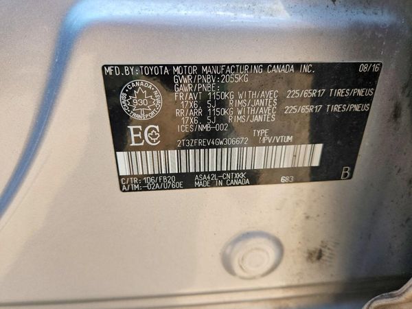 2016 TOYOTA RAV4 LE (X Grade)