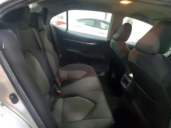 2018 TOYOTA CAMRY