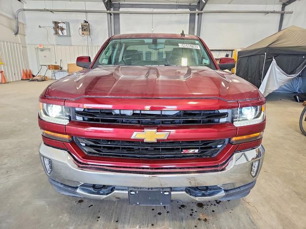 2017 CHEVROLET SILVERADO LT