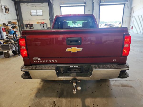 2017 CHEVROLET SILVERADO LT