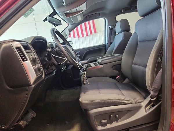 2017 CHEVROLET SILVERADO LT