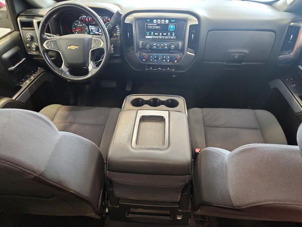2017 CHEVROLET SILVERADO LT