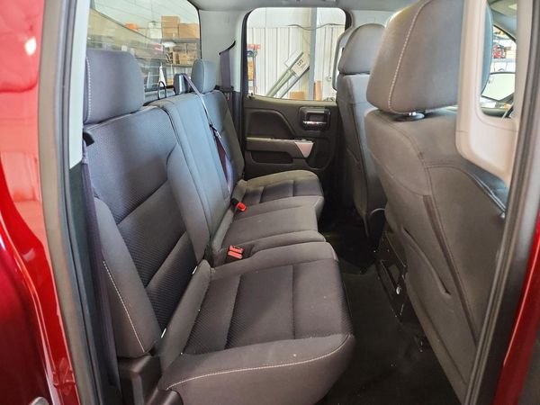2017 CHEVROLET SILVERADO LT